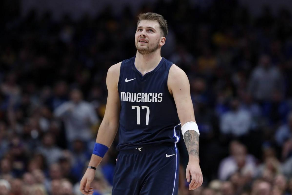 在网球赛事 在网球赛事