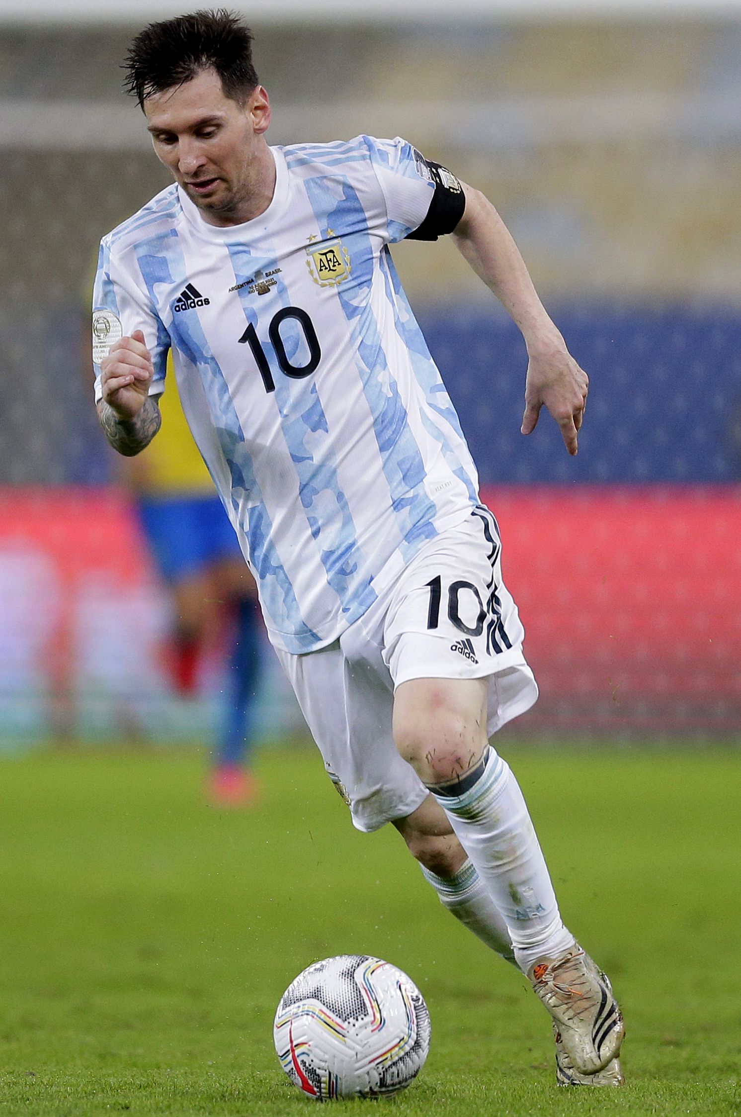 成下意识动 成下意识动