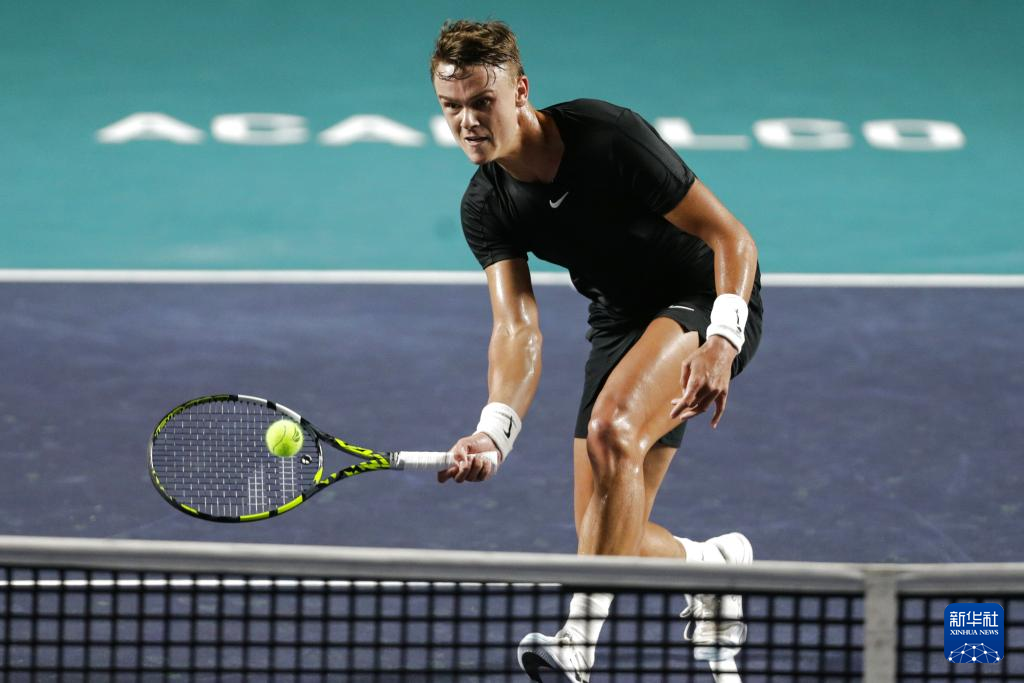 低位单打稳 低位单打稳